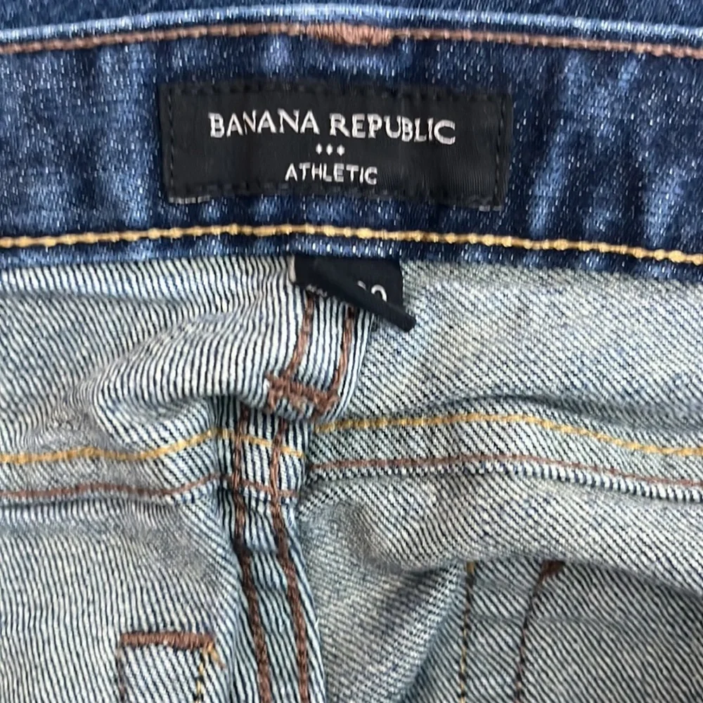 Banana‎ Republic Men’s Jeans Athletic Size: 31 X 30 Color: Blue
